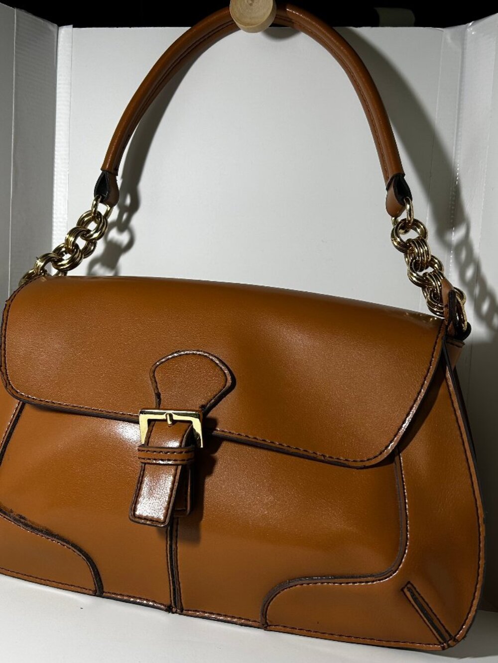 Caramel Colored Leather Shoulder Bag/Purse